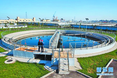 着力补齐雨污分流短板；丹江口市开展官山河、浪河流域美丽河湖治理；郧阳区聚焦泗河河口生态修复和神定河河口蓝藻水华防控；武当山特区实施剑河流域水生态环境综合治理等