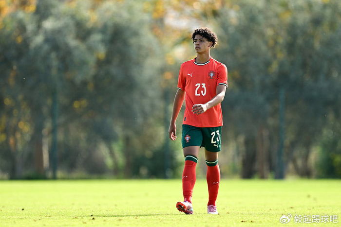 C罗儿子即将签约皇马引热议